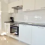Mira Pensión 3*