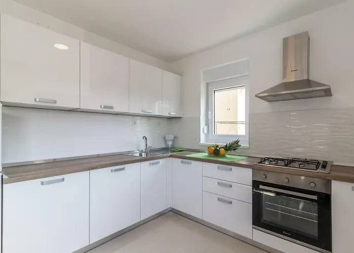 Mira 게스트하우스 풀라