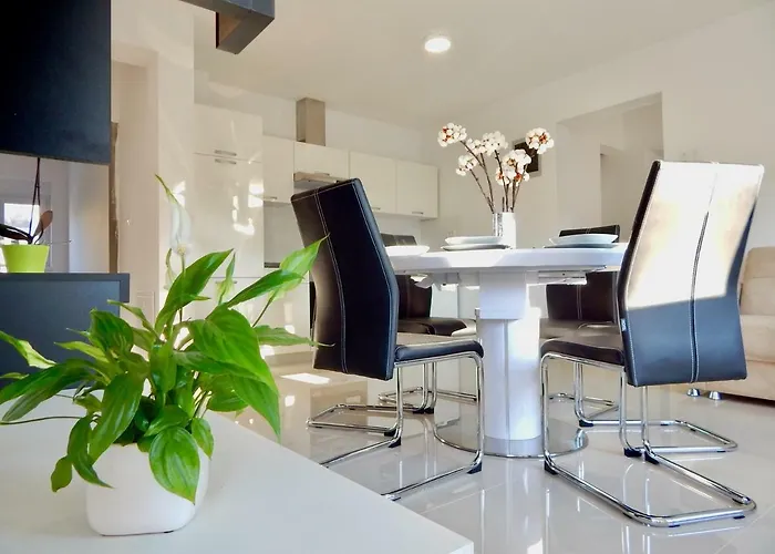 게스트하우스 Mira 3*