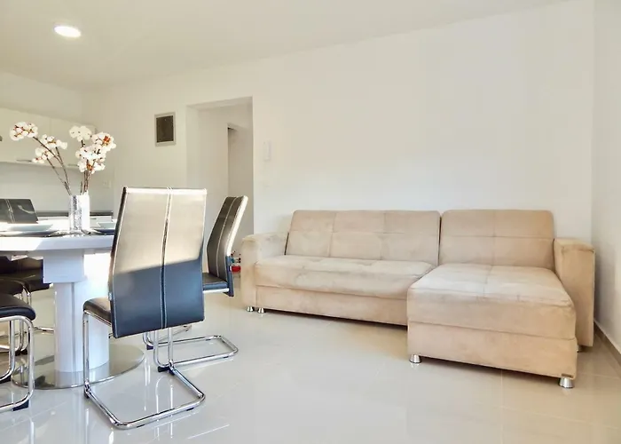 Mira 게스트하우스